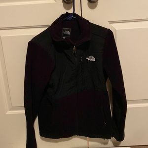 Medium North Face Women’s Zip Up Winter Jacket